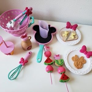 Minnie Mouse Kitchen set